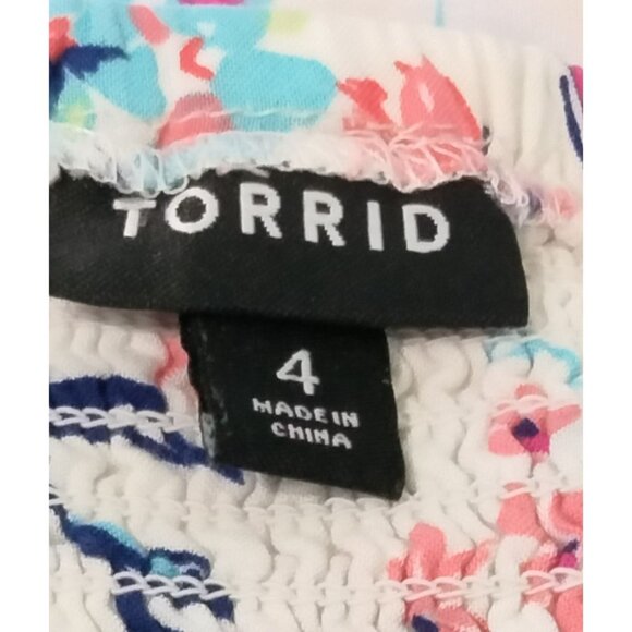 Torrid Floral High-Low Hem Plus Size 4 (4X) Dress Buttons Detail Smocked Back - Picture 7 of 9